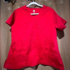 Dagacci red top scrub